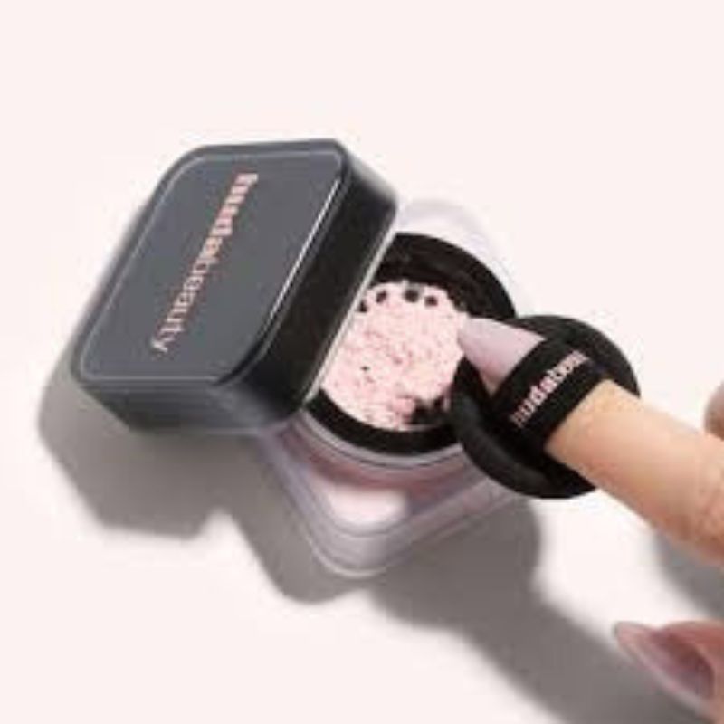 HUDA BEAUTY - Mini Easy Bake Loose Baking & Setting Powder