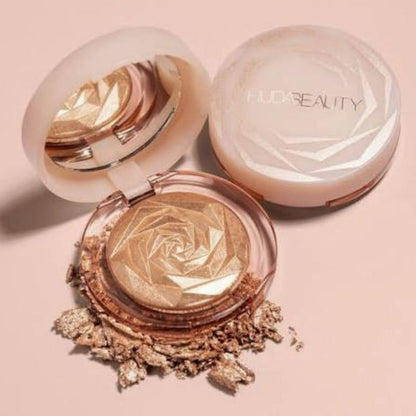 HUDA BEAUTY - NYMPH All Over Glow Highlighter
