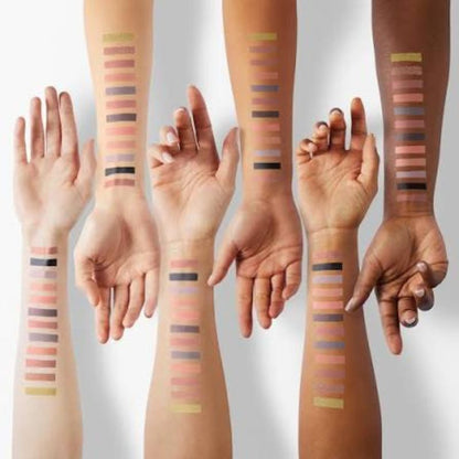 Huda Beauty - Empowered Eyeshadow Palette